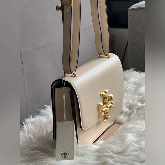 83009 - Tory Burch Eleanor Convertible Shoulder Bag - Picture 3 of 16